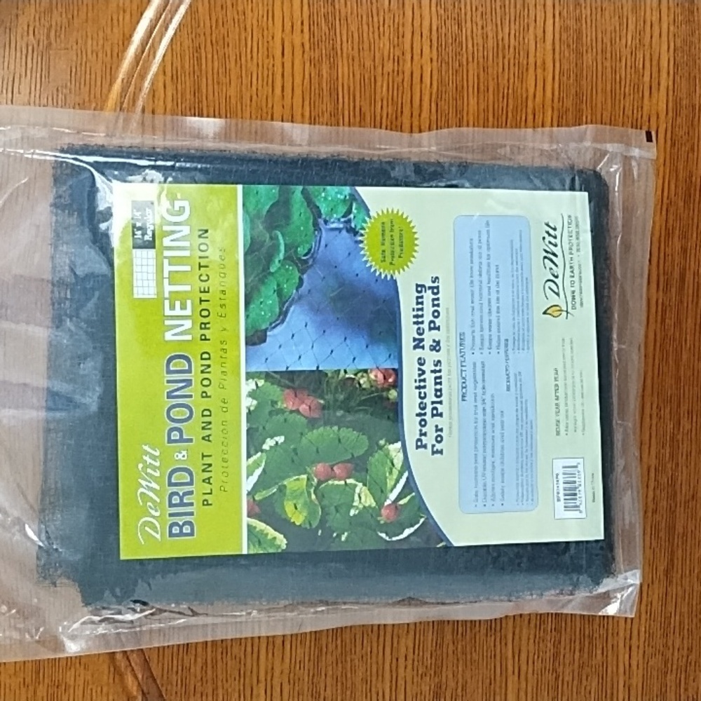 Netting Bird & Pond. DeWitt 14' x 14' regular